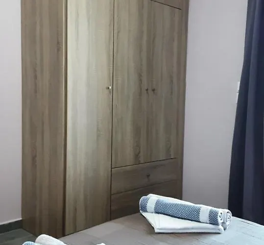 Maistros Seafront דירה